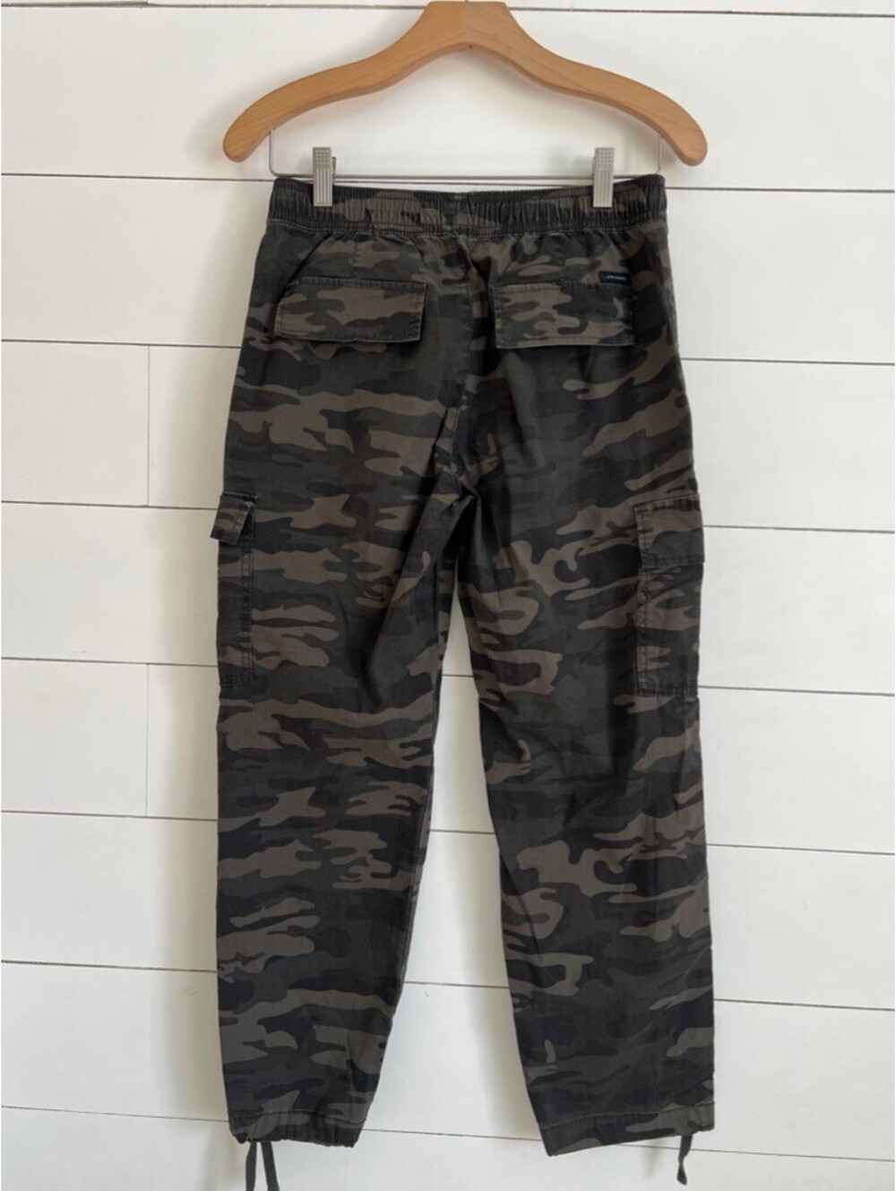 Sanctuary Camouflage Lightweight Cargo Joggers Women's Size Small Streetwear - Picture 5 of 7
